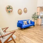 Charming 2Nd Ave Lofts In Downtown San Diego With Parking