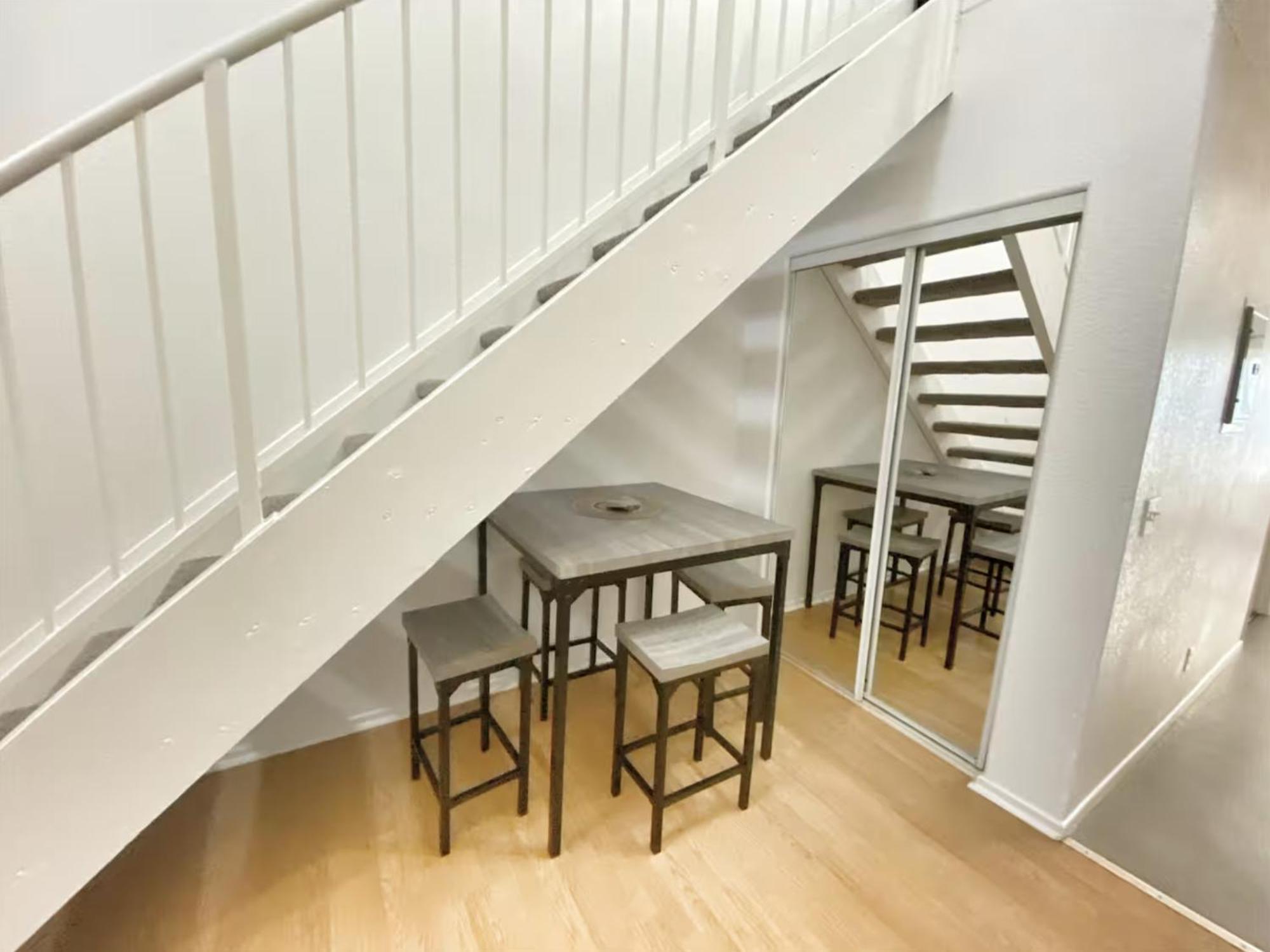 Charming 2nd Ave Lofts In Downtown With Parking Apartment *
